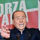 Silvio Berlusconi, condizioni peggiorate, i medici: «Deve stare a casa»