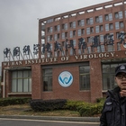 Wuhan, torna l'incubo del virus: 56 nuovi casi positivi, scattano le quarantene