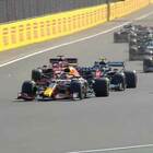 GP Gran Bretagna, gara sprint: Verstappen brucia Hamilton 