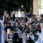 Movida fuori controllo a Trastevere: assembramenti e caos in strada