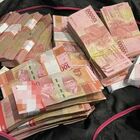 Reddito di cittadinanza, scoperta truffa da mezzo milione di euro: 39 furbetti con borse piene di soldi