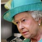 La Regina Elisabetta convoca un vertice di famiglia per la grana "Meghan Markle Harry"