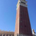 L'Uomo Ragno sul campanile di San Marco