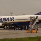 Ryanair, voli cancellati per 400 mila passeggeri Video