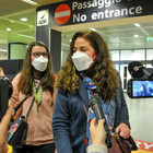 Variante inglese virus, Speranza: «Stop ai voli dalla Gran Bretagna, tampone per chi è già in Italia»