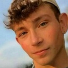 Thomas Bricca, arrestati padre e figlio: Mattia Toson (22 anni) gli ha sparato mentre Roberto guidava lo scooter. Incastrati dal cellulare della vittima