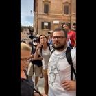 No Green pass, il faccia a faccia tra manifestanti e Polizia a Piazza del Popolo