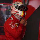 Vettel primo ma penalizzato in Canada: vince Hamilton, il pilota Ferrari è furioso