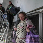 La donna incinta della foto di Mariupol ha partorito una bimba: «Mamma e figlia stanno bene»