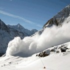 • Svizzera, valanga travolge e uccide due sciatori fuoripista