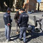 Le immagini dei controlli delle forze dell'ordine a piazza Venezia
