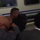 La cattura mentre fuggiva in treno Video
