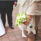 Matrimonio, sposa fa causa agli invitati che disdicono all'ultimo momento: «Per recuperare le loro quote»