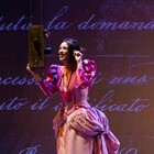 Ginevra, la “professoressa“ de «L'eredità»: «Che grande emozione il mio debutto a teatro»