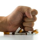 Chi smette di fumare mangia di più? Uno studio svela che l'astinenza dal fumo non influisce sul desiderio di cibo