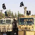Quattro giovani britannici scappano da casa per unirsi ai terroristi dell'Isis in Siria