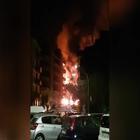 Roma, il video del bus Atac in fiamme