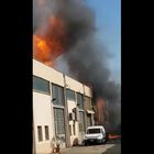 immagine Esplosione alla fabbrica di cannabis light a Trezzano: 3 feriti, gravi due fratelli di 20 e 25 anni