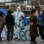 Omicron 2, tamponi di massa a Shanghai: task force per il test a 26 milioni di abitanti. Tolleranza zero contro le infezioni