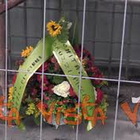 Stefano Ansaldi ucciso a Milano, deposta corona di fiori nel luogo dell’aggressione