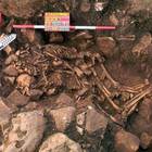Trovati in Grecia due scheletri abbracciati di 5.800 anni fa