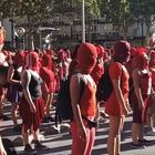 «Lo stupratore sei tu», il flash mob contro la violenza sta facendo il giro del mondo: il 7 a Roma