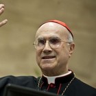 Vaticano, si apre il processo per le spese dell'appartamento di Bertone pagato 2 volte