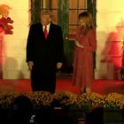 Halloween, Trump e Melania accolgono i bambini alla Casa Bianca