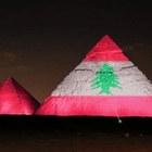 Esplosione Beirut, la bandiera libanese sulle piramidi è un fake