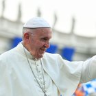 Pedofilia, il documento contro il Papa fa tremare i cardinali