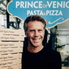 Emanuele Filiberto di Savoia principe ristoratore: «Dal food truck al mio locale a Los Angeles»