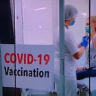 Vaccino, Francia al palo: 332 dosi in 5 giorni. Pelloux: «Stiamo facendo la figura dei fessi»