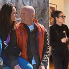 Bruce Willis torna sui social: le foto con la moglie e il commovente balletto con Demi Moore