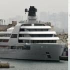 Abramovich, lo yacht naviga senza meta