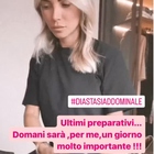 Noemi Bocchi, domani l'operazione per la diastasi addominale. Lady Totti sui social: «Ultimi preparativi»