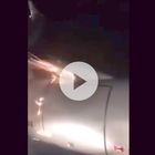 Motore a fuoco dopo il decollo, atterraggio d'emergenza per 202 passeggeri della Red Wings