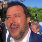 Migranti, Salvini: «Sbarchi triplicati e arrivano infetti»