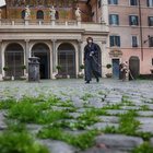 Roma ai tempi del coronavirus: zero turisti ma nelle piazze cresce l'erba (foto Francesco Toiati)