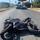 Anzio, incidente sulla litoranea a Lavinio, auto investe motociclista: grave ragazzo romano di 17 anni Foto Luciano Sciurba