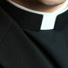 Ricatta prete per presunti abusi sui figli, ma il sacerdote lo denuncia per tentata estorsione