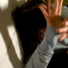 «Andiamo a prendere un caffè»: la trappola per stuprare una 18enne