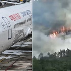 Cina, cade un aereo di linea Boeing 737 China Eastern con 132 persone a bordo. «Forse si è disintegrato»