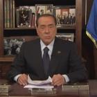 Berlusconi riprende il discorso del 94 e annuncia la sua candidatura: «L'Italia è il paese che amo»