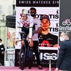 Ciclismo, è Filippo Ganna la prima maglia rosa del Giro d'Italia