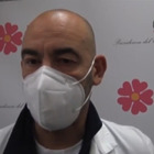 V-Day, infettivologo Bassetti: «Vaccinarsi è un grande atto d'amore»