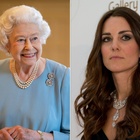 Regina Elisabetta, la collana più preziosa che vale quasi 80 milioni: l'ha prestata solo a Kate