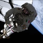 Luca Parmitano in diretta da Houston, dai girini all'Alzheimer ai raggi cosmici: tutti gli esperimenti della missione Beyond sognando la Luna e Marte