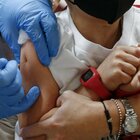 Vaccino ai bambini tra i 2-5 anni, Moderna: a marzo i dati. E valuta booster per gli adolescenti