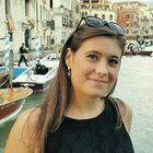 Marta Novello, la 26enne ricorda l'aggressione: «Voleva il mio portafogli». Una testimone: «Il 15enne sporco di sangue ma tranquillo»