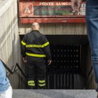 Ragazza si lancia sui binari della metro e muore investita: messaggio di addio alle amiche